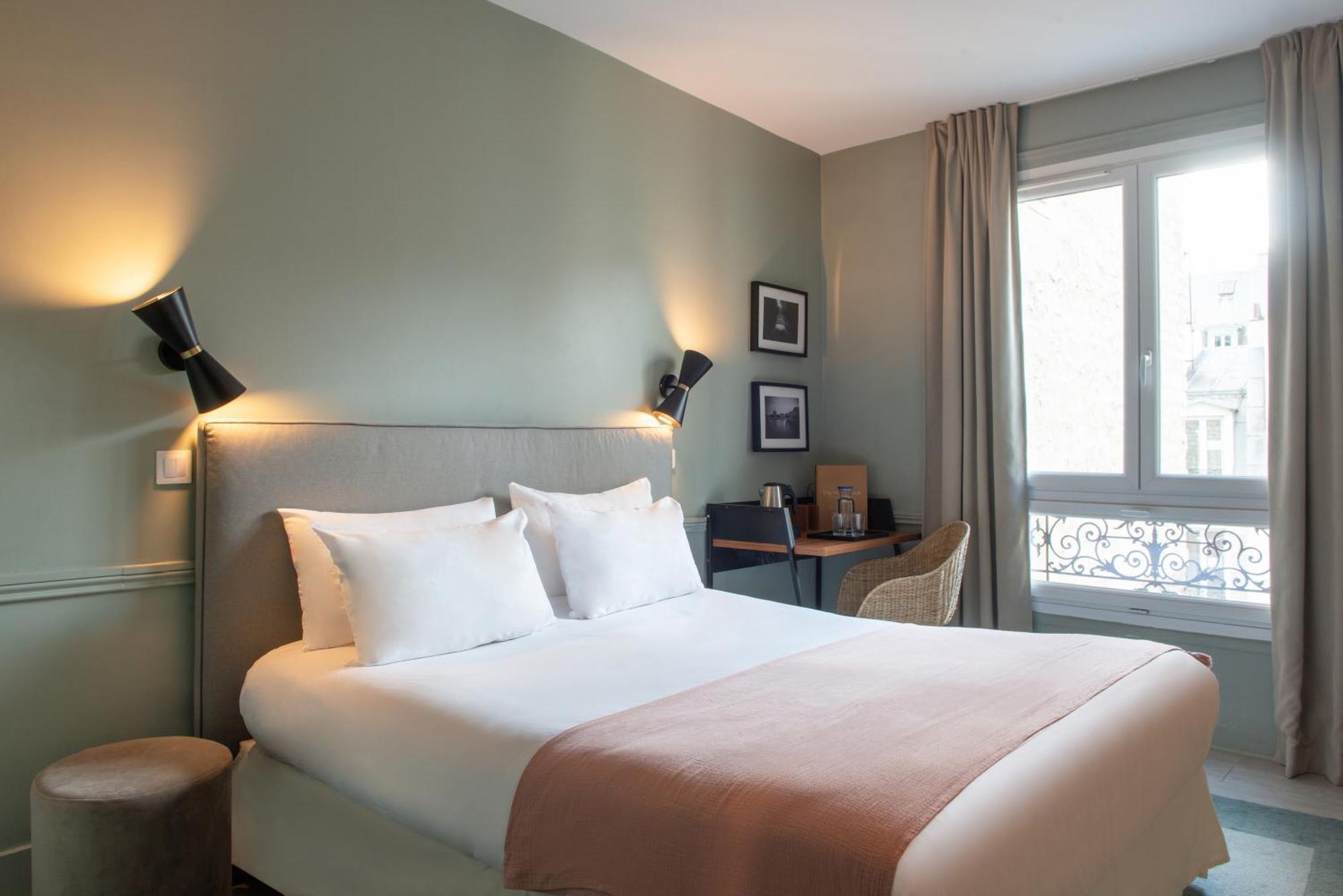 Hotel Avama Prony París Habitación foto